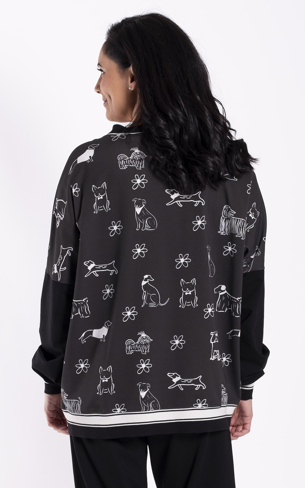 Sweatshirt product photo.