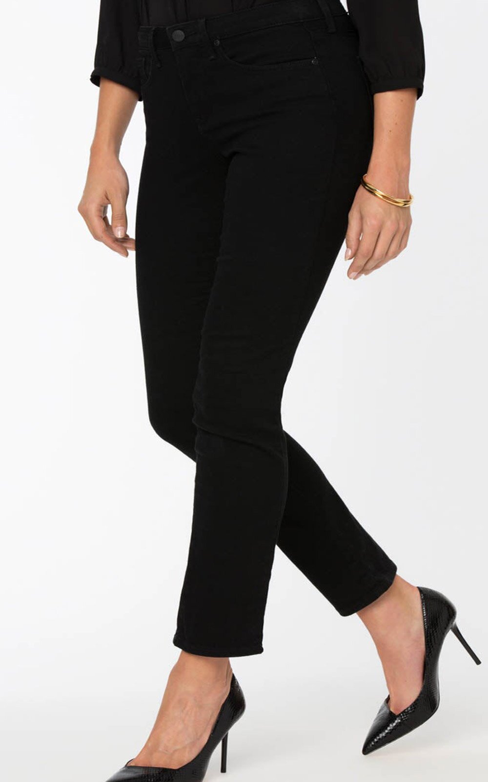 Missy Sheri Slim Jean product photo.