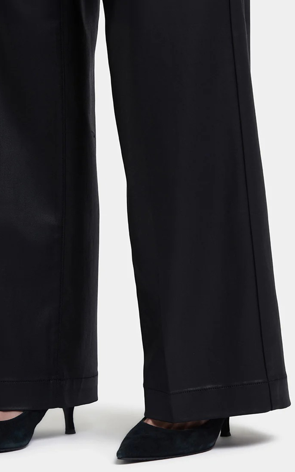 Missy Teresa Wide Leg product photo.