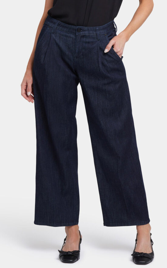 Missy Teresa Wide Leg Ankle With Pleats product photo.