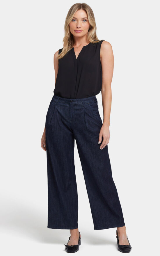 Missy Teresa Wide Leg Ankle With Pleats product photo.