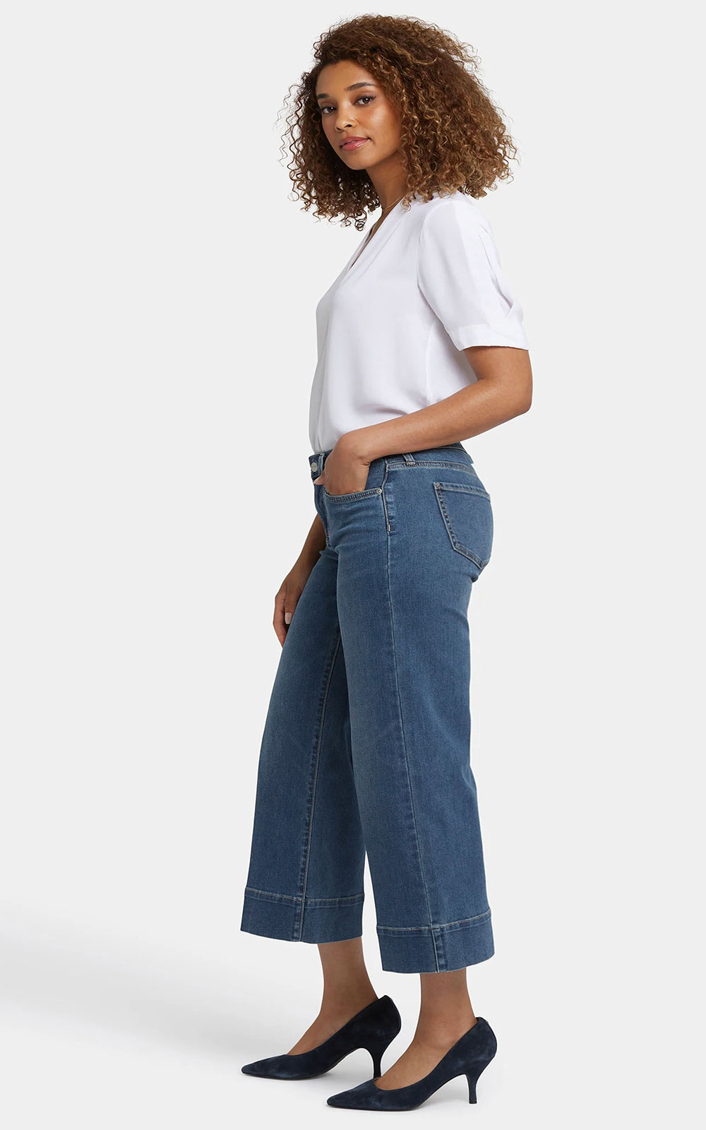 Missy Teresa Wide Leg Ankle 3 Hem product photo.
