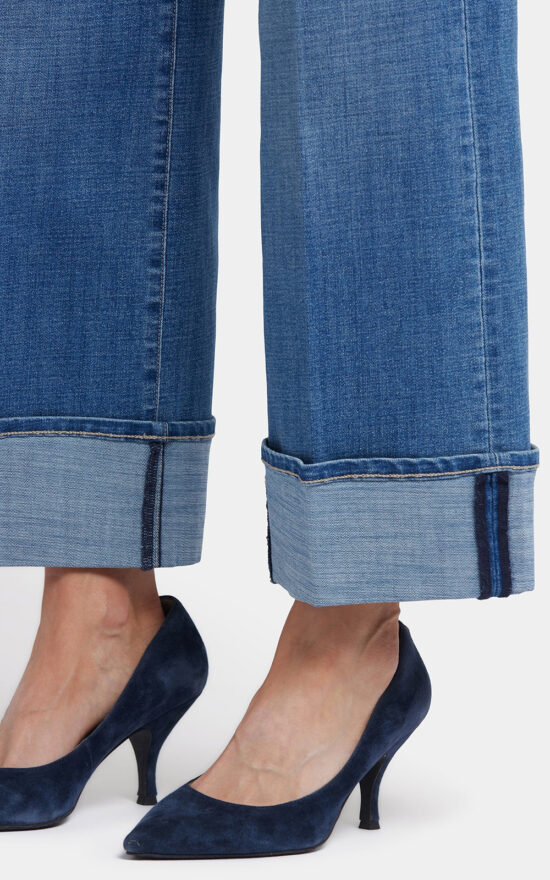 Missy Teresa Wide Leg Wide Cuff product photo.