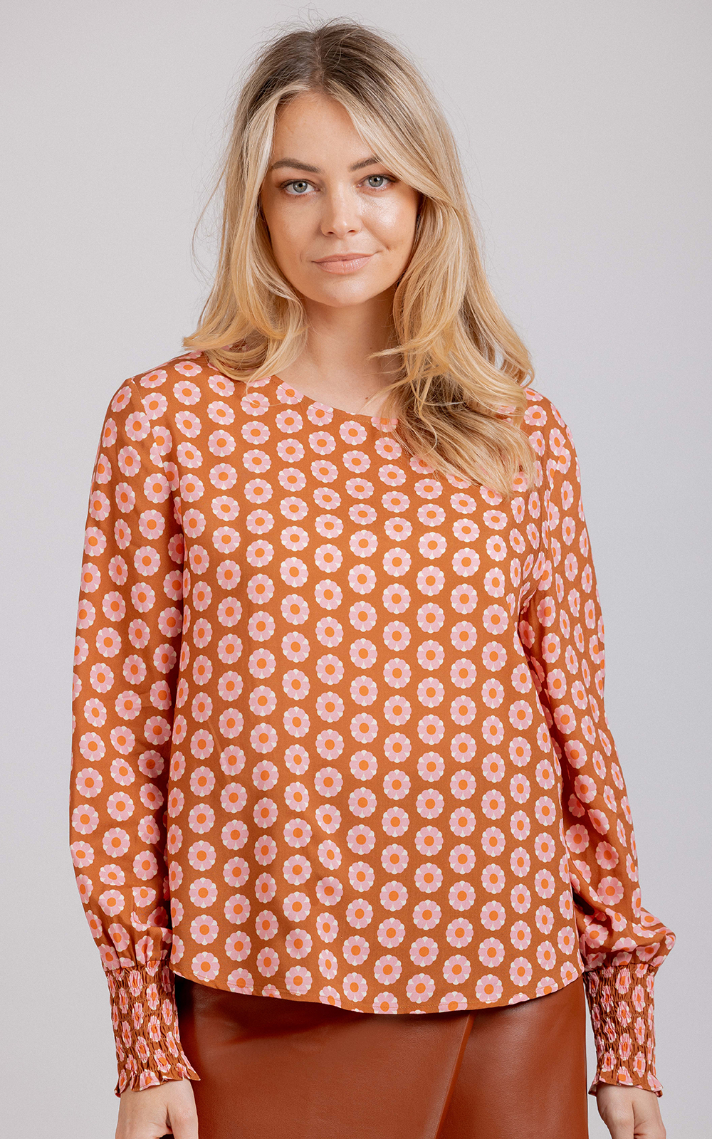 Finley Top product photo.
