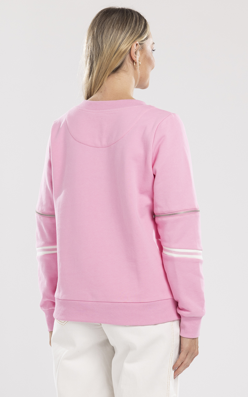 Zip Sweat  product photo.