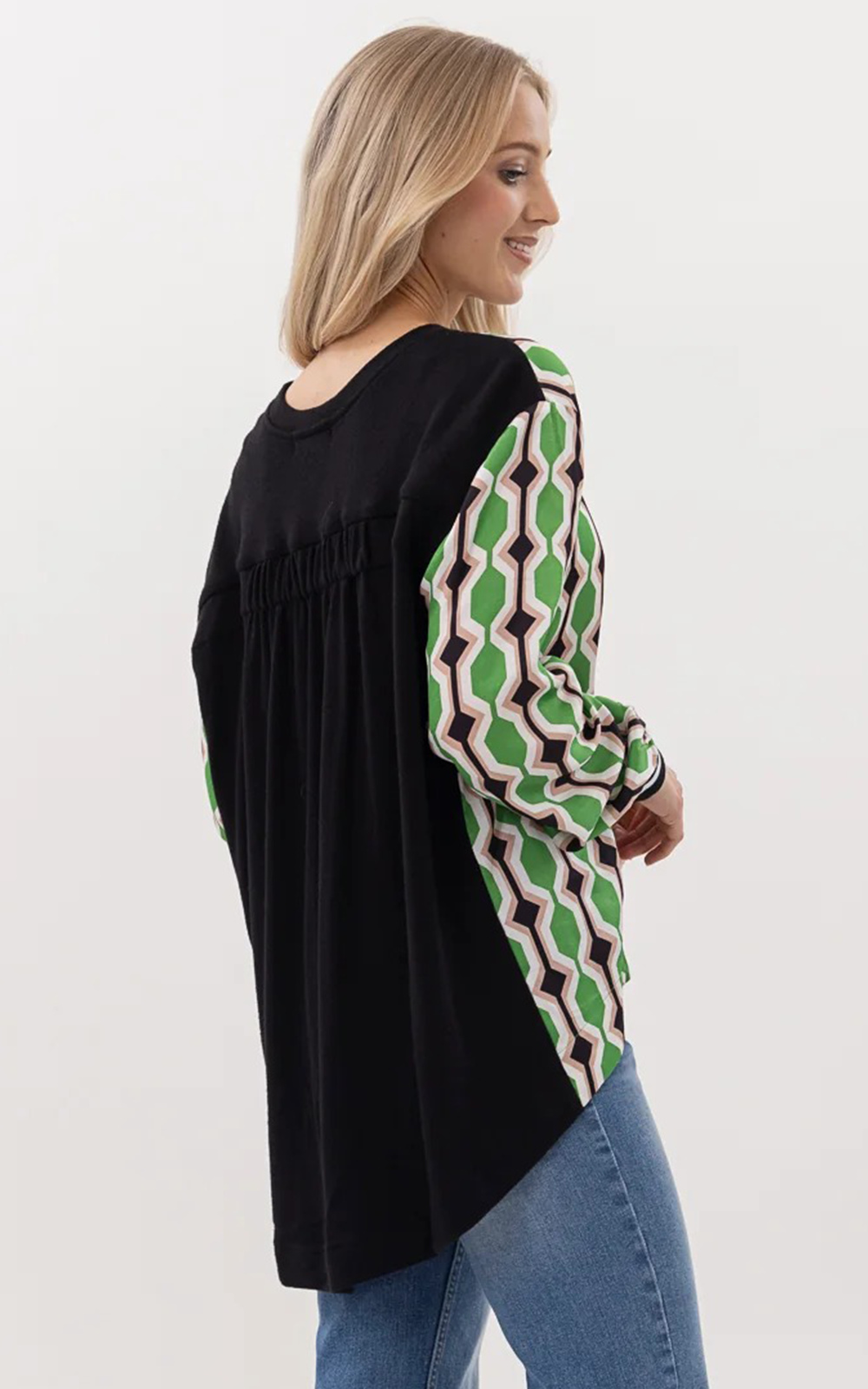 Neve Top product photo.