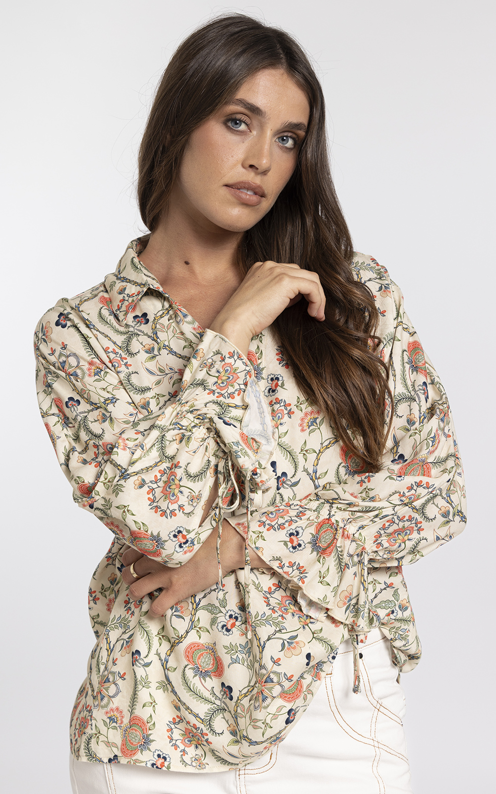 Mae Top product photo.