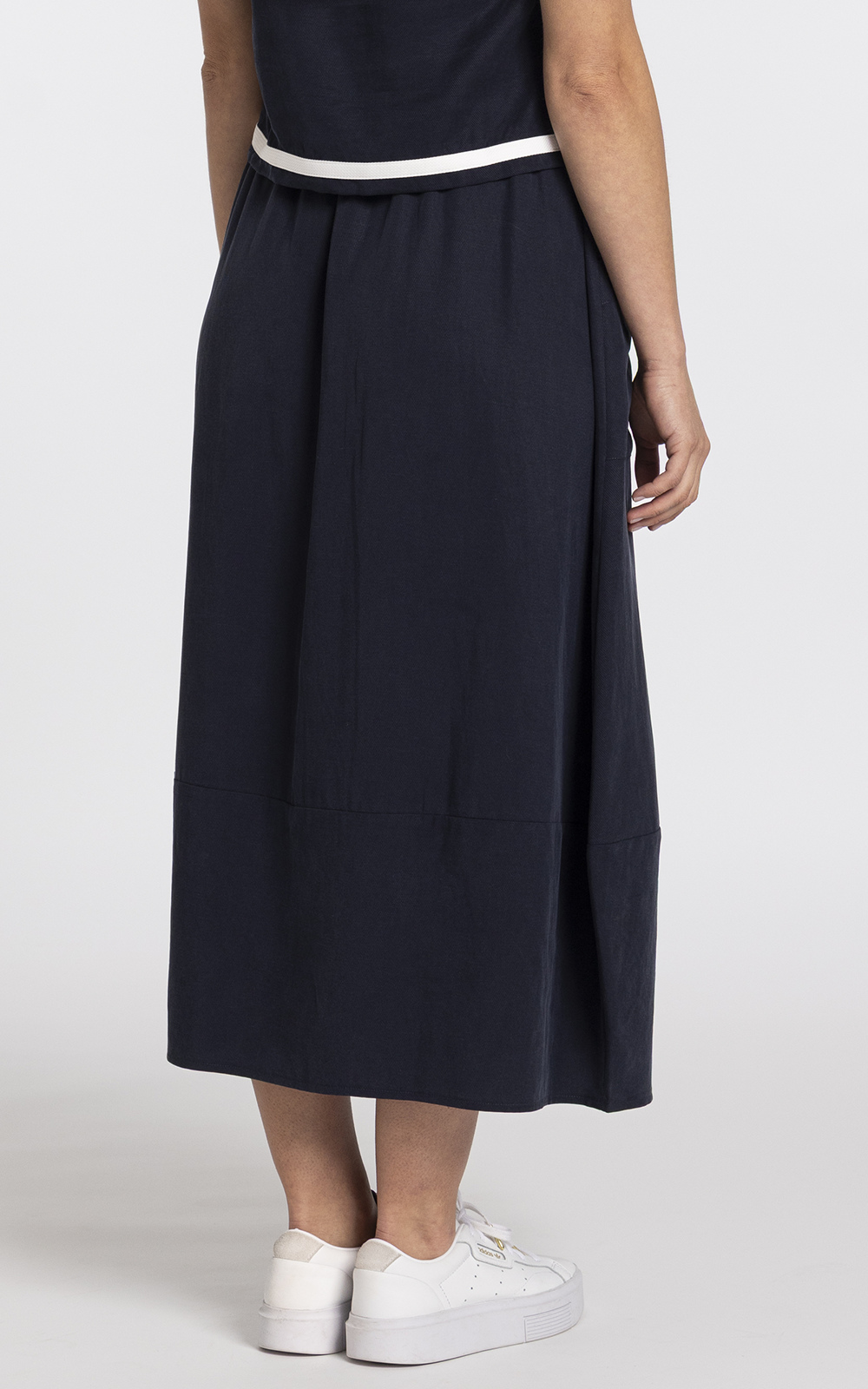 Trenley Skirt product photo.