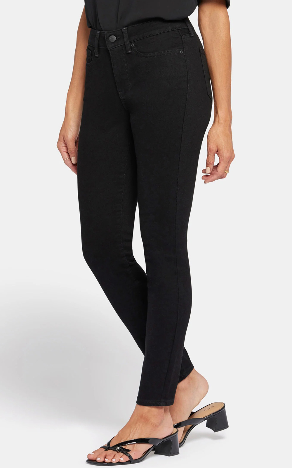 Missy Ami Skinny product photo.