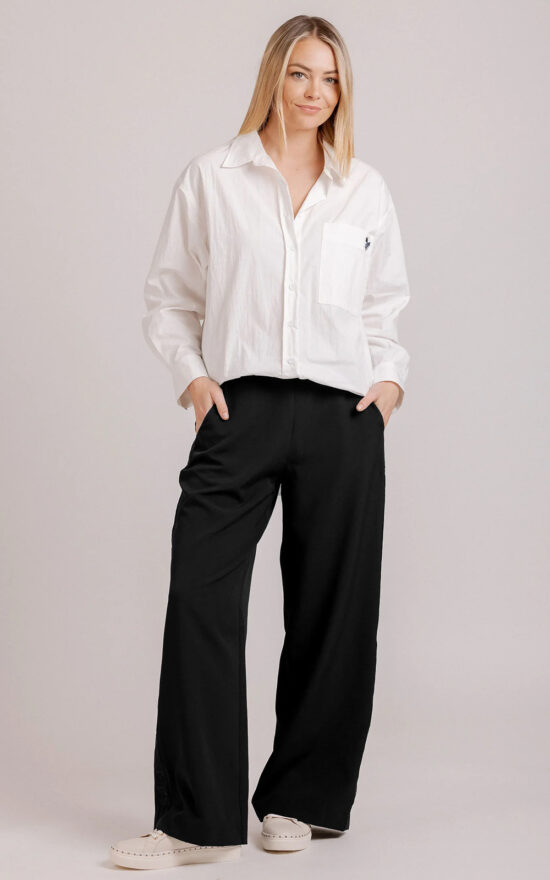 Tate Pant 3/4 product photo.