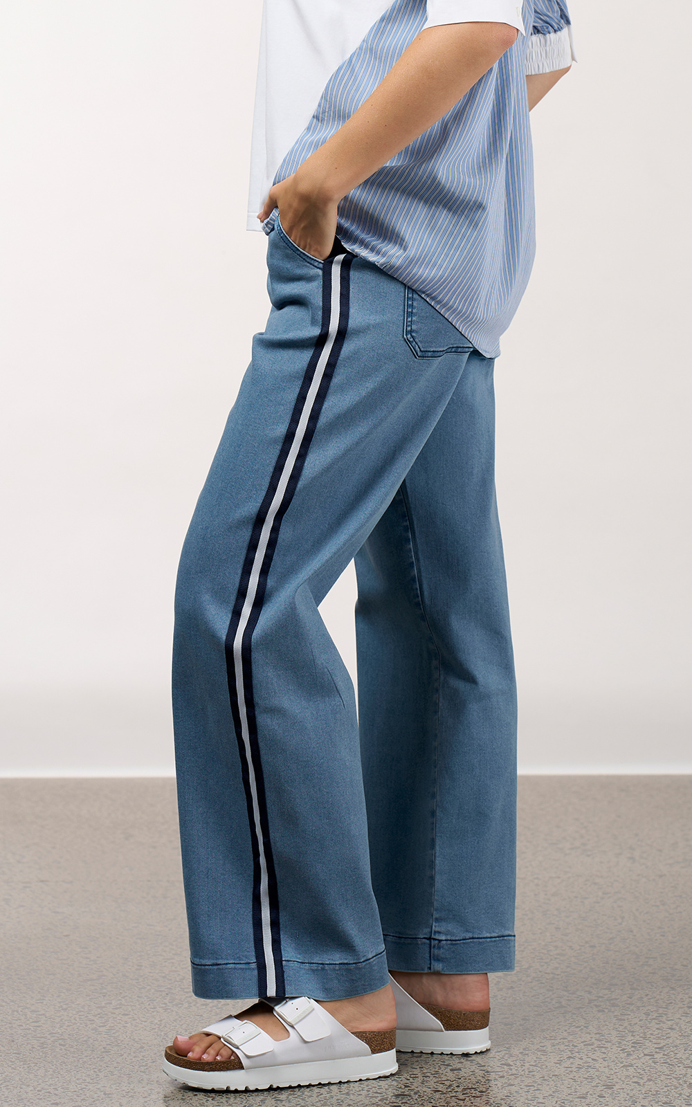 Charli Pant product photo.