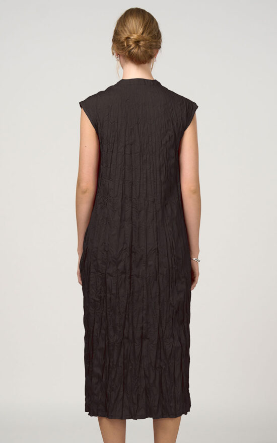 Ripple Dress product photo.