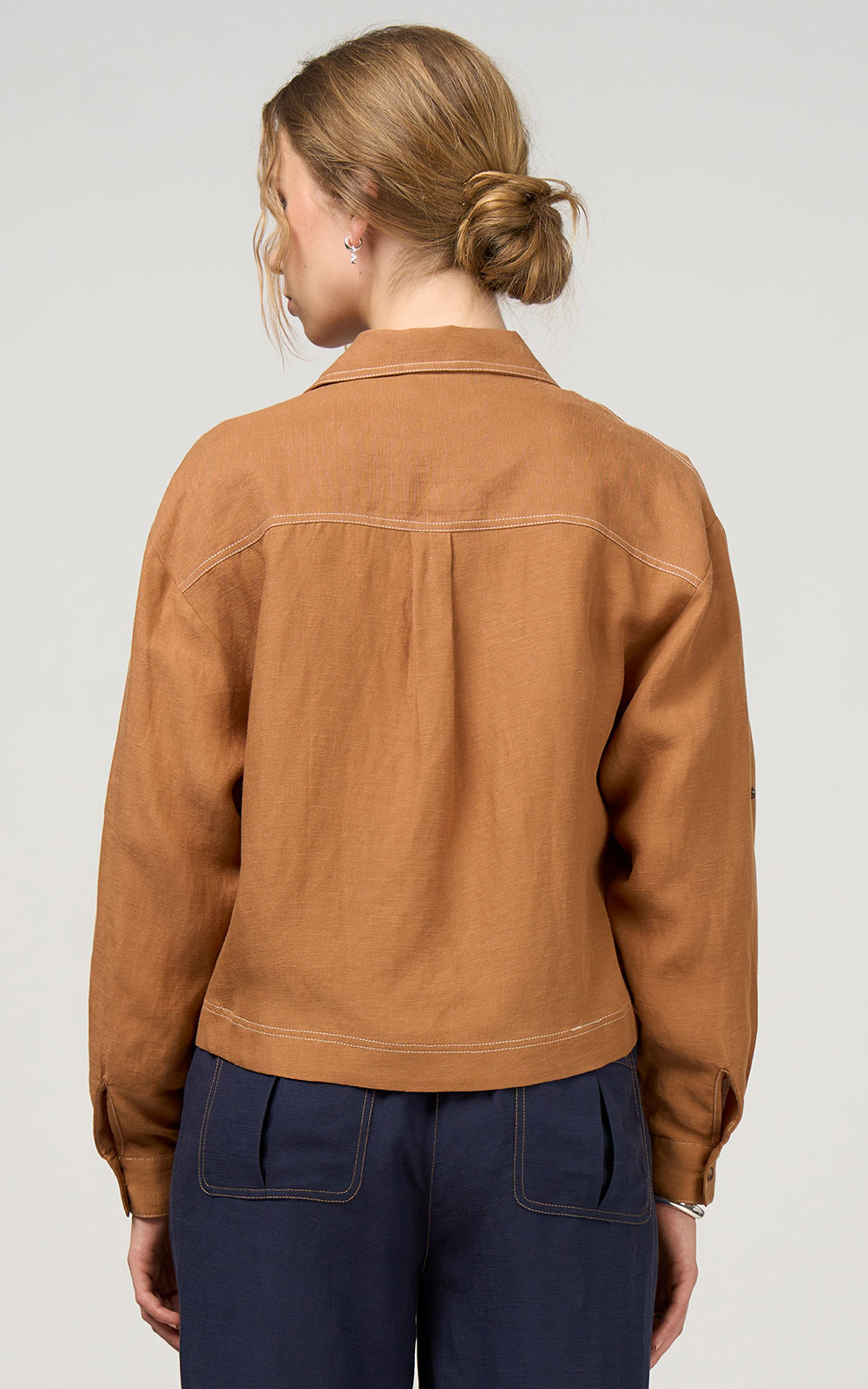 Aspect Jacket product photo.