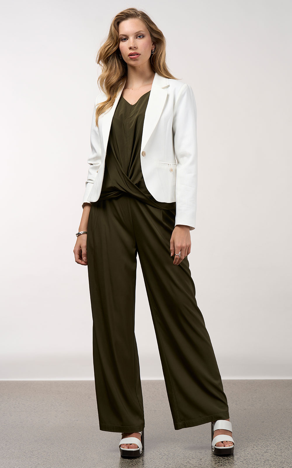 Occasion Top product photo.