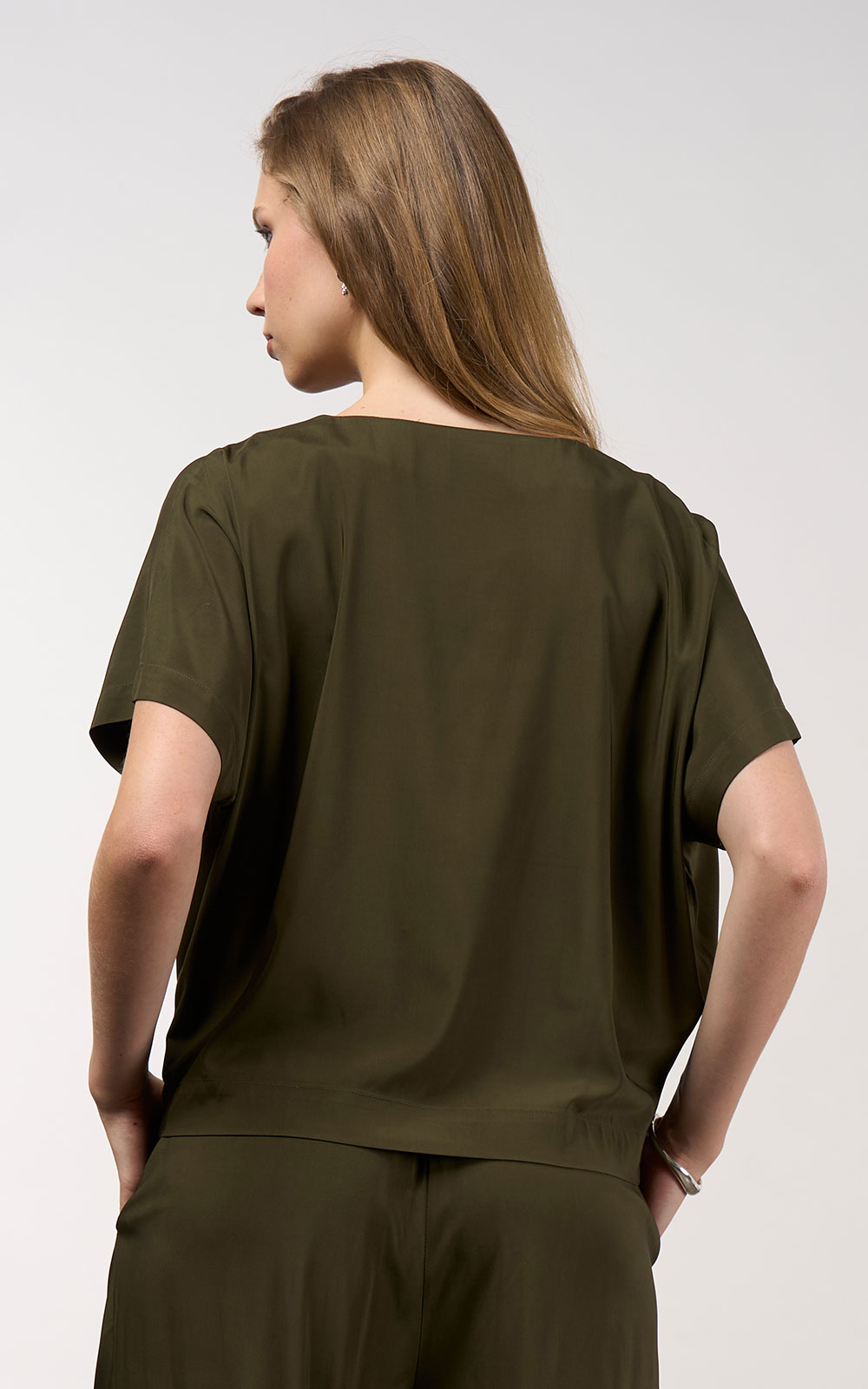 Occasion Pant product photo.