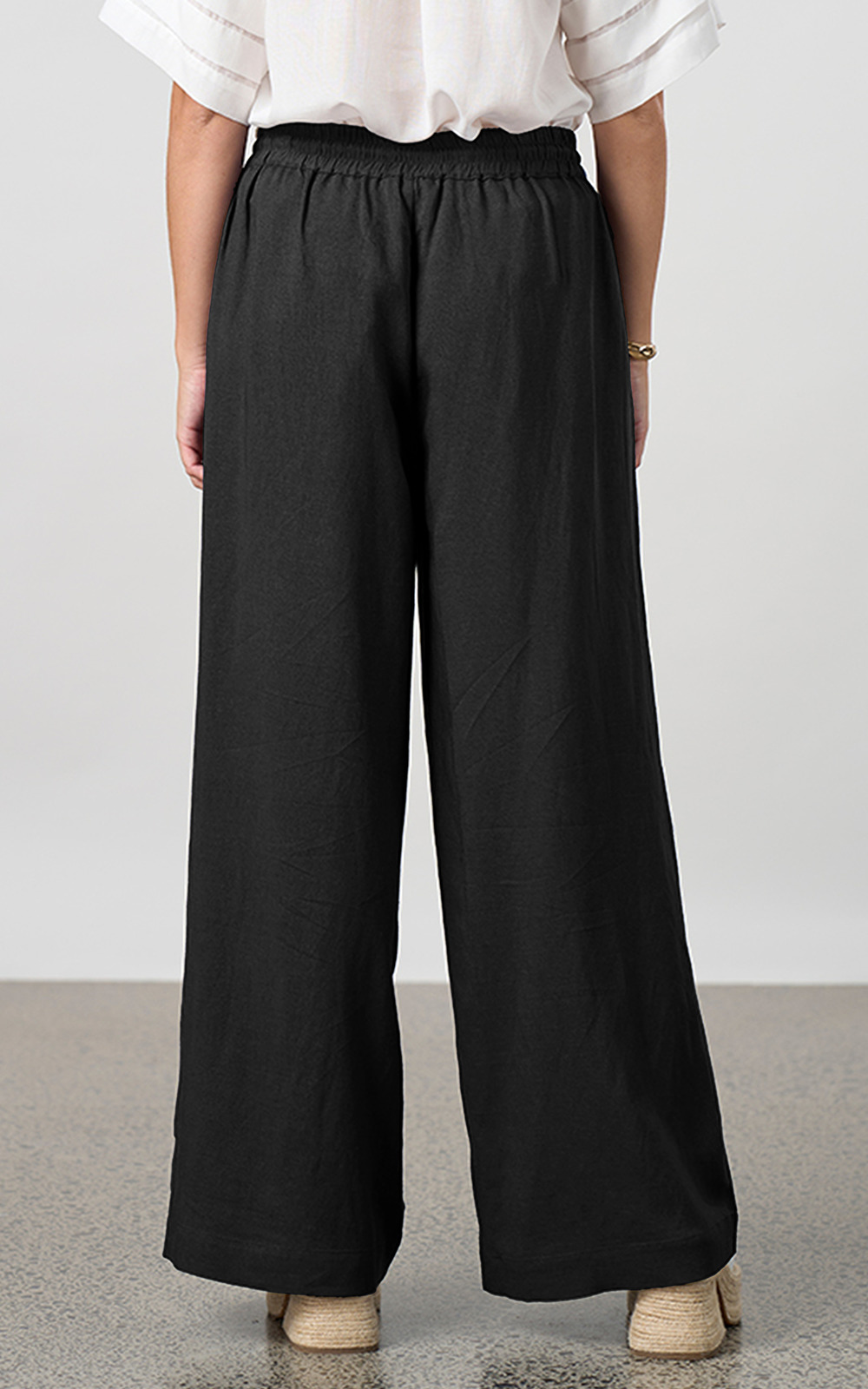 Eclipse Pant product photo.