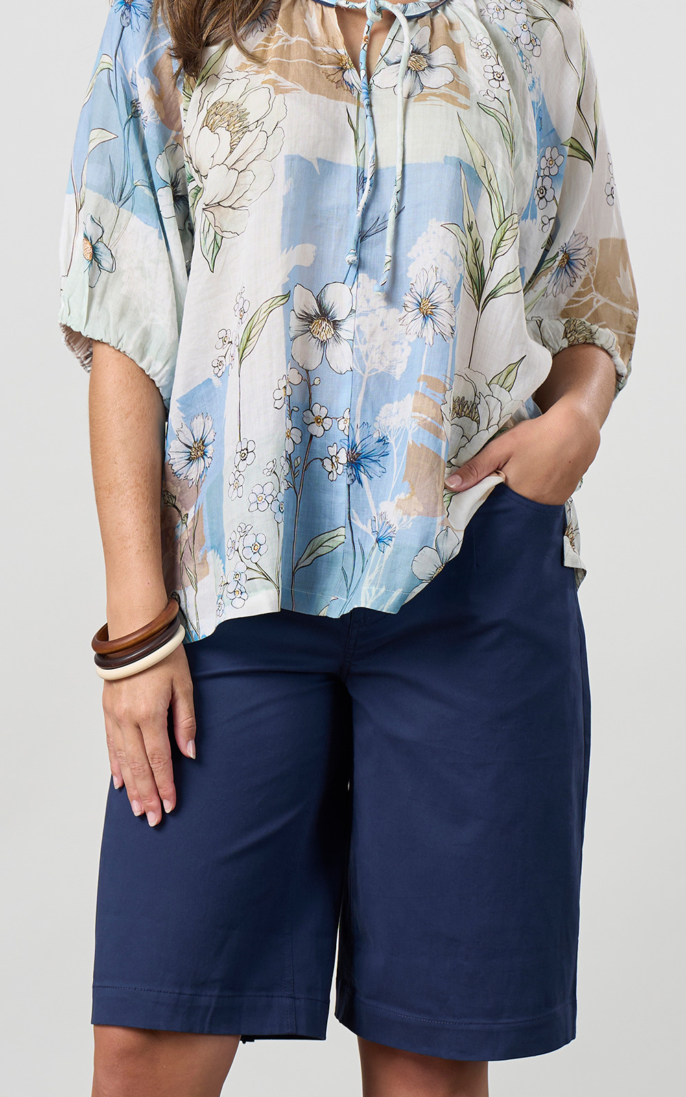 Ratio Short product photo.