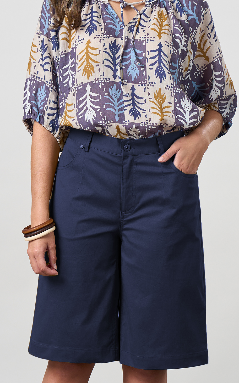 Ratio Short product photo.