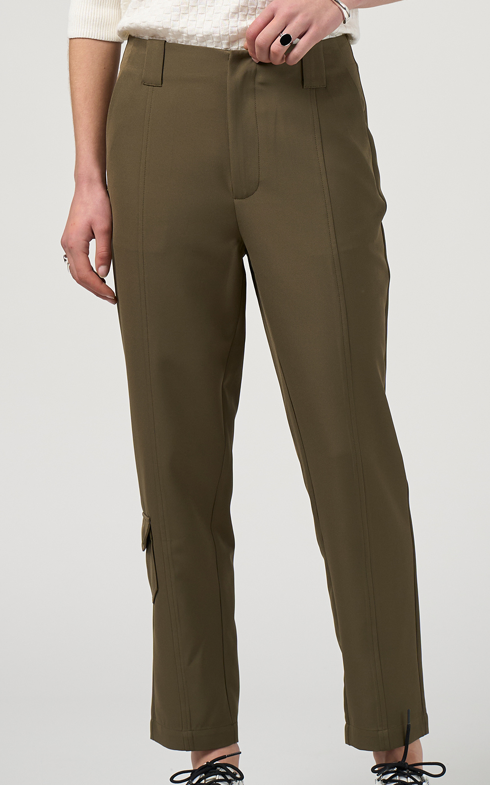 Cavalry Pant product photo.