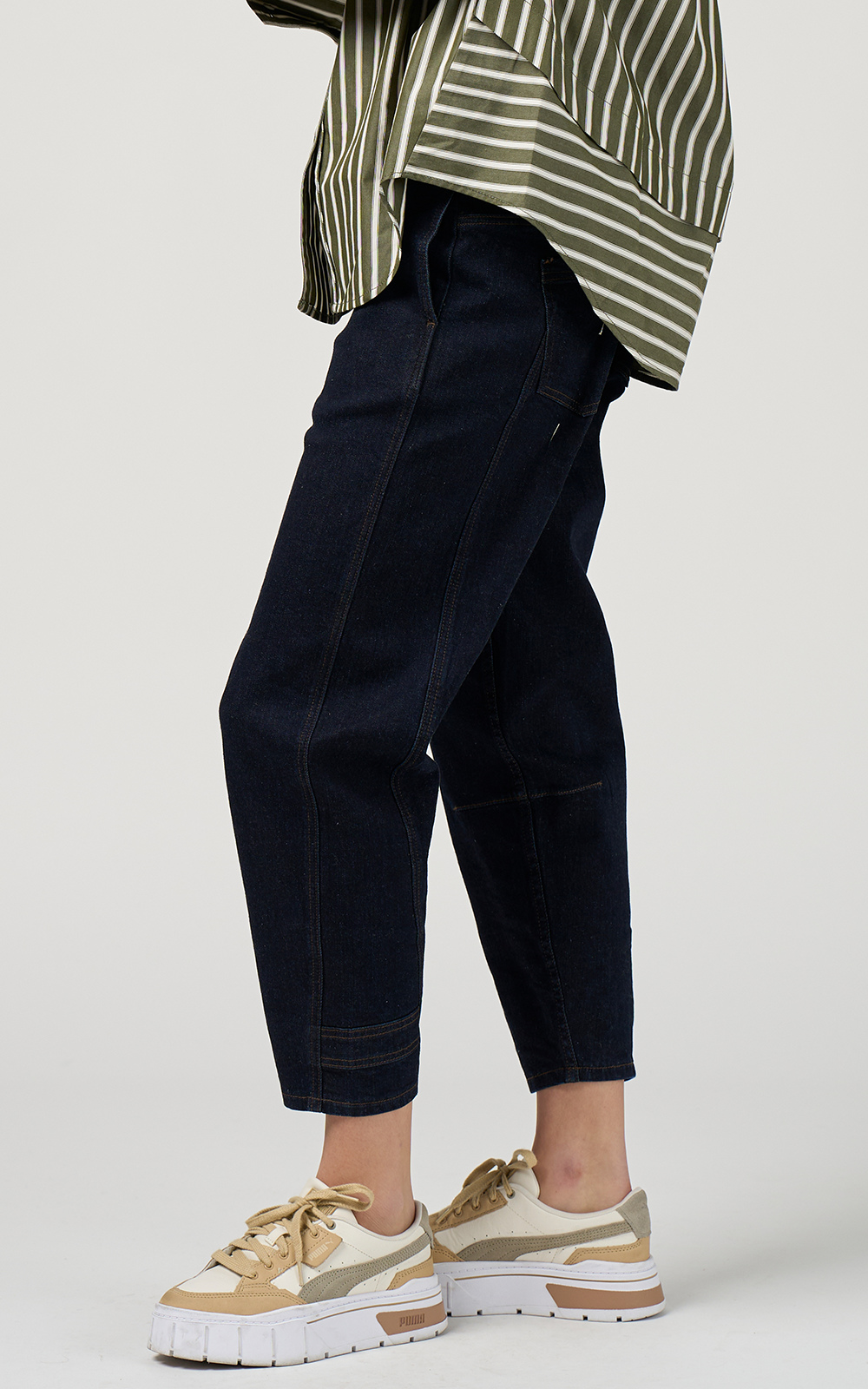 Dusk Jean product photo.