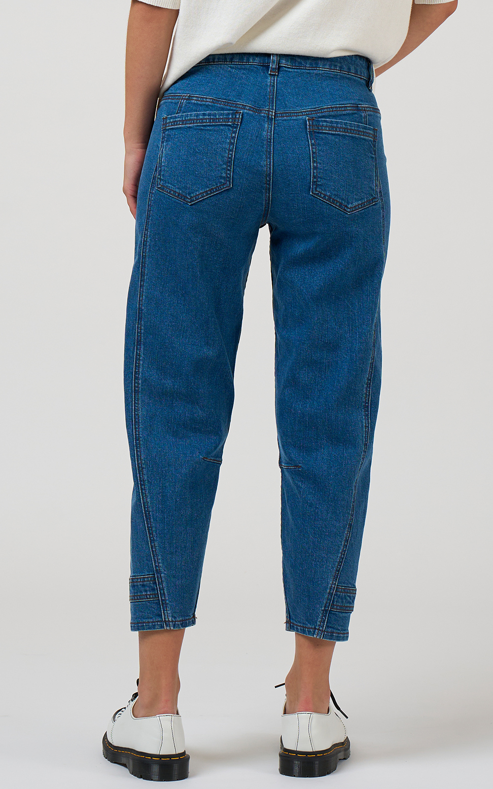 Dusk Jean product photo.