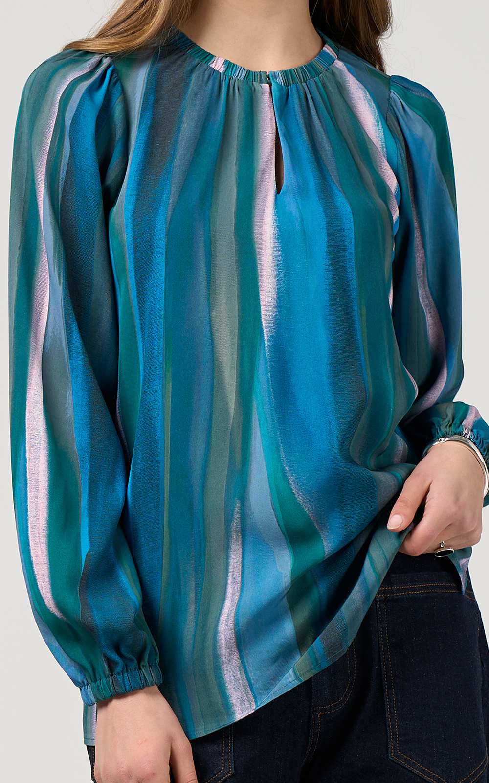 Sway Top product photo.