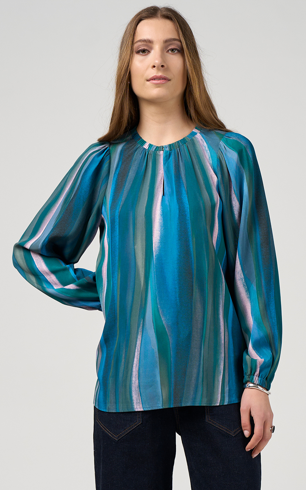 Sway Top product photo.