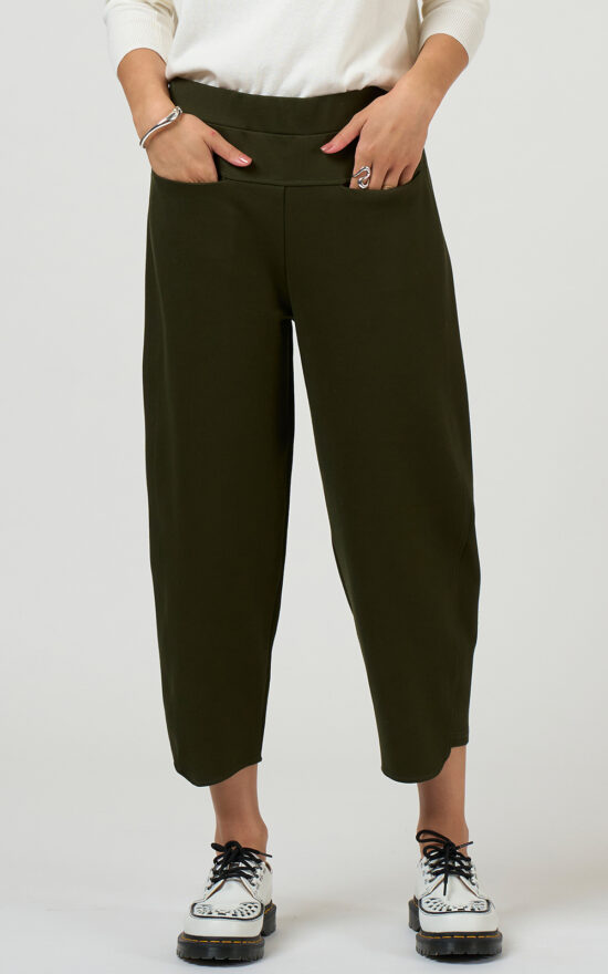 Ledge Pant product photo.