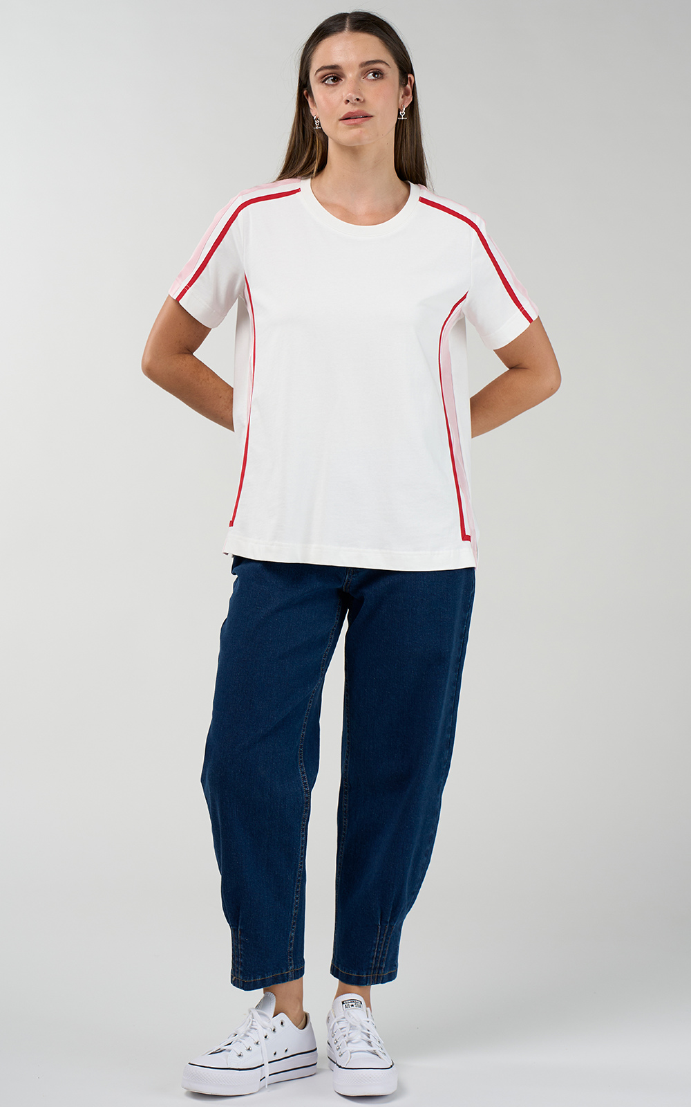 Trio Jean product photo.