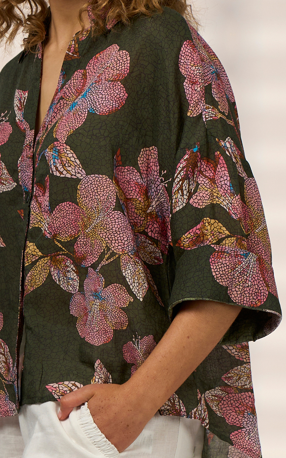 Mosaica Shirt product photo.