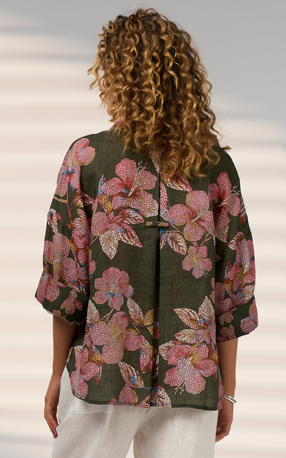 Mosaica Shirt product photo.
