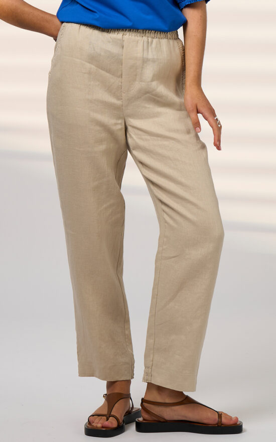 Esplanade Pant product photo.