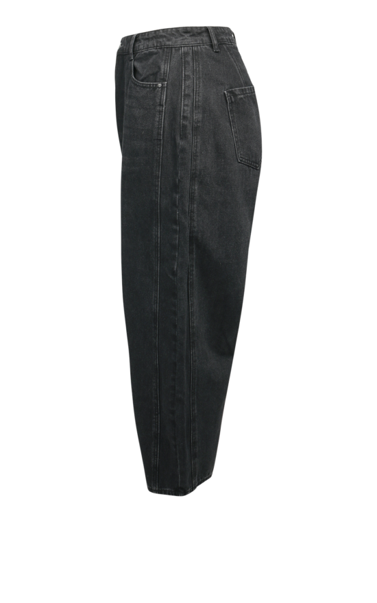 Louis Barrel Jean product photo.