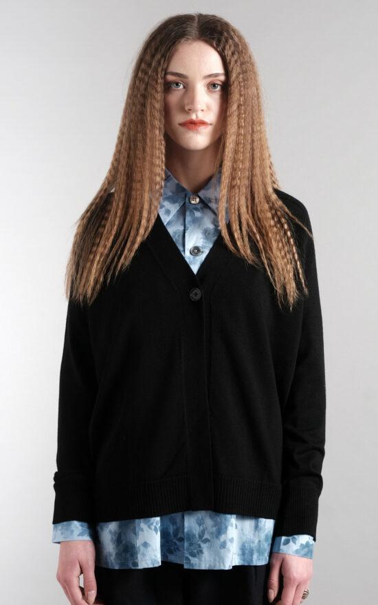 Rhodes Cardi product photo.