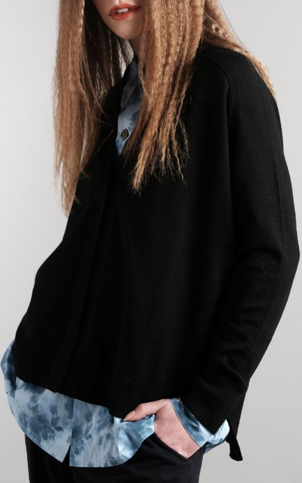 Rhodes Cardi product photo.