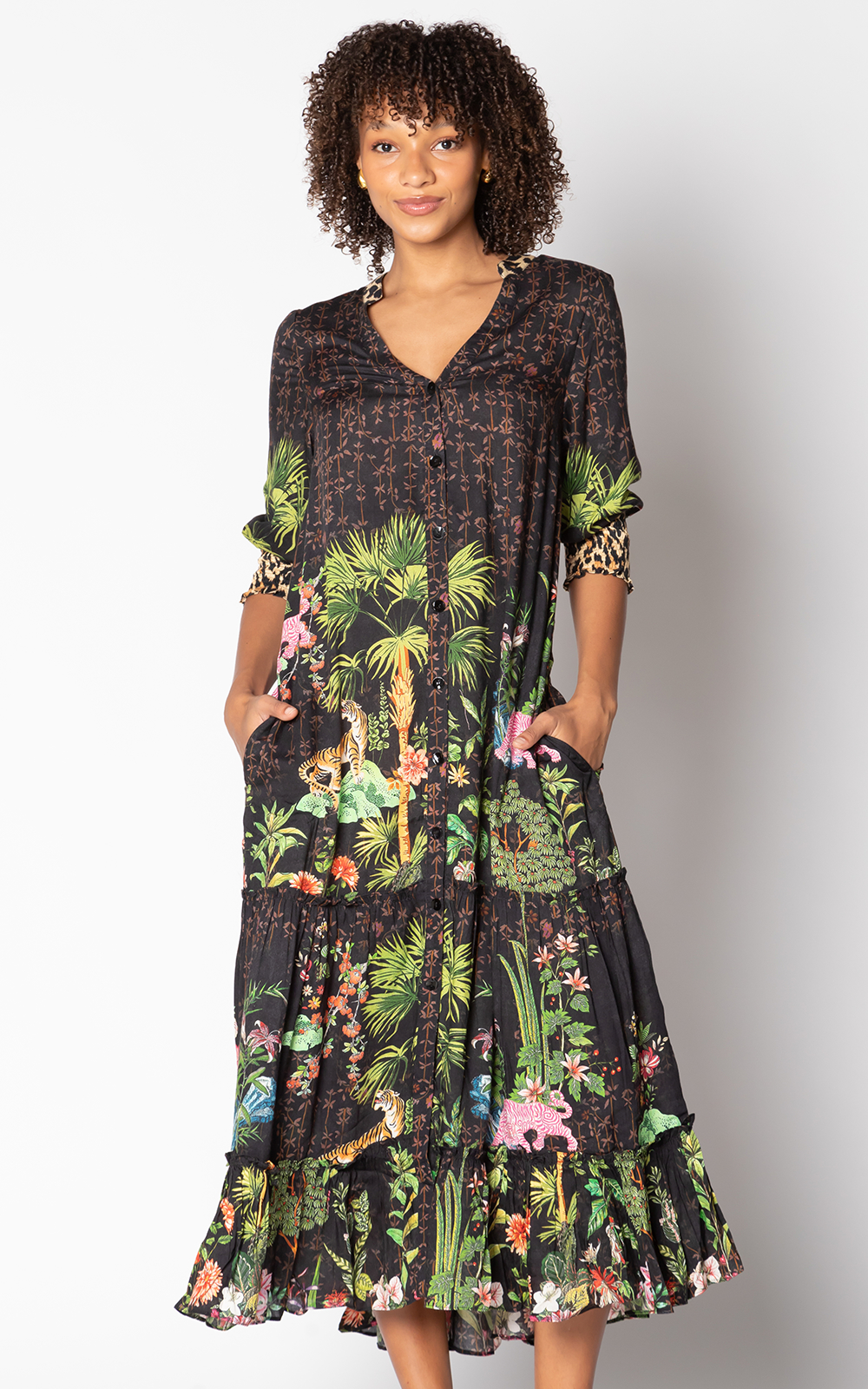 Nouveaux Maxi product photo.