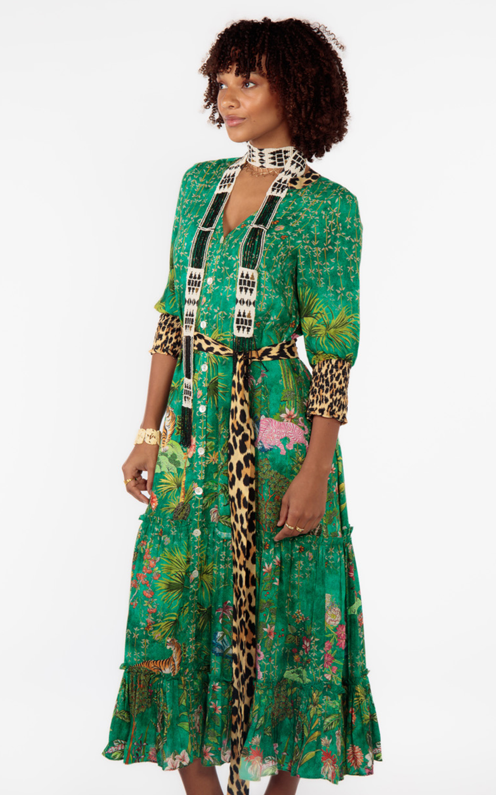 Nouveaux Maxi product photo.