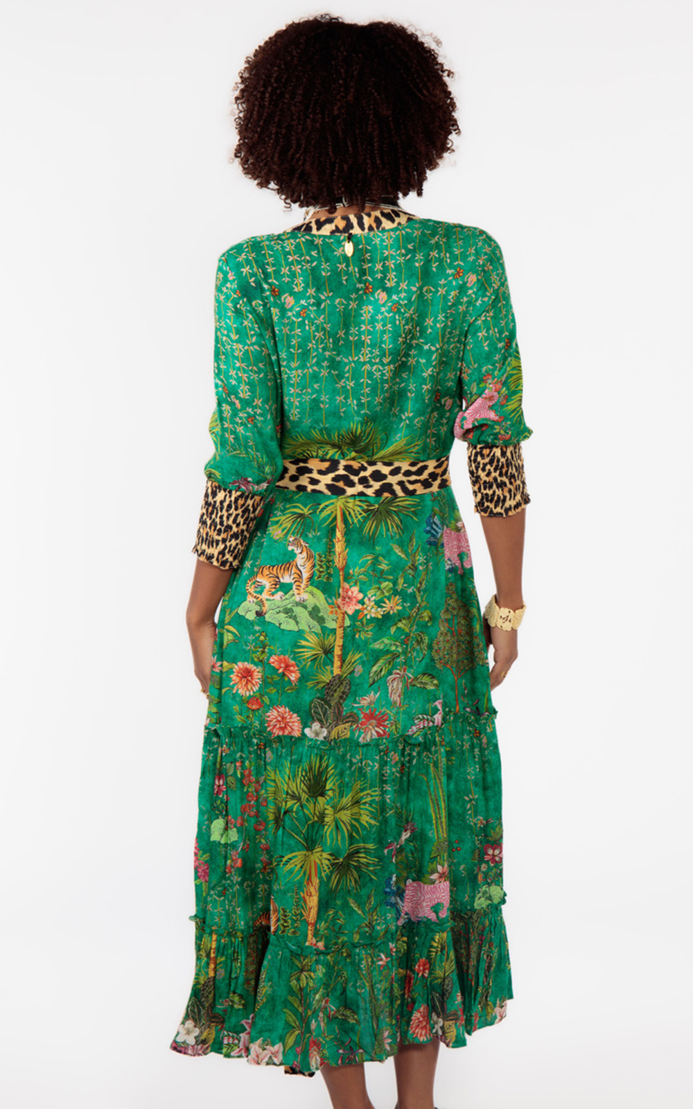 Nouveaux Maxi product photo.