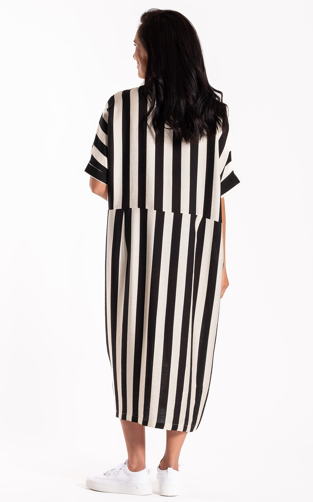 Jayde Dress product photo.