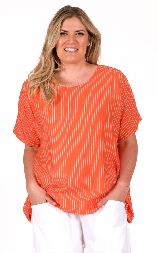Magnolia Top product photo.