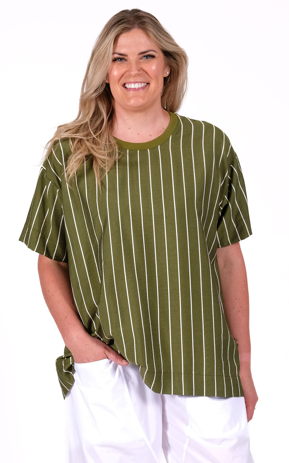 Talia Top product photo.