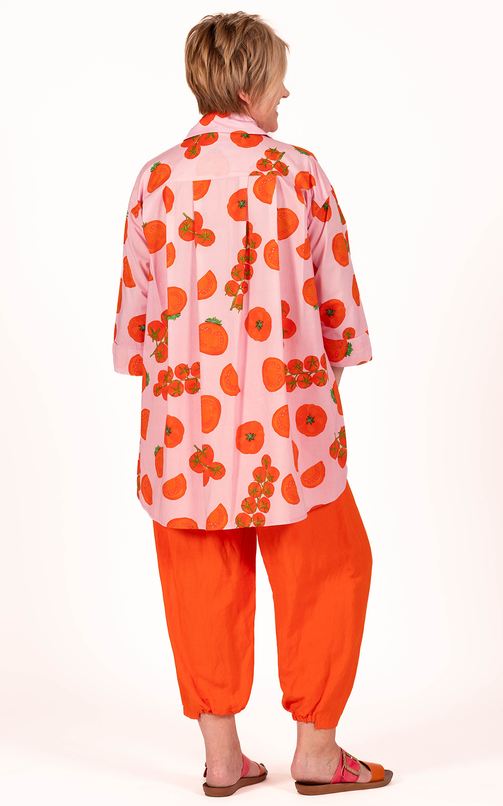 Suzie Shirt product photo.