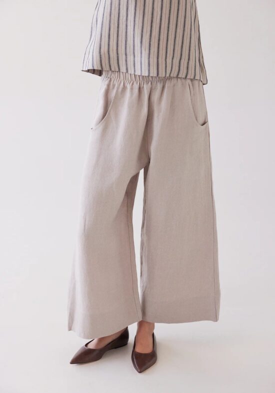 Oliver Pant product photo.