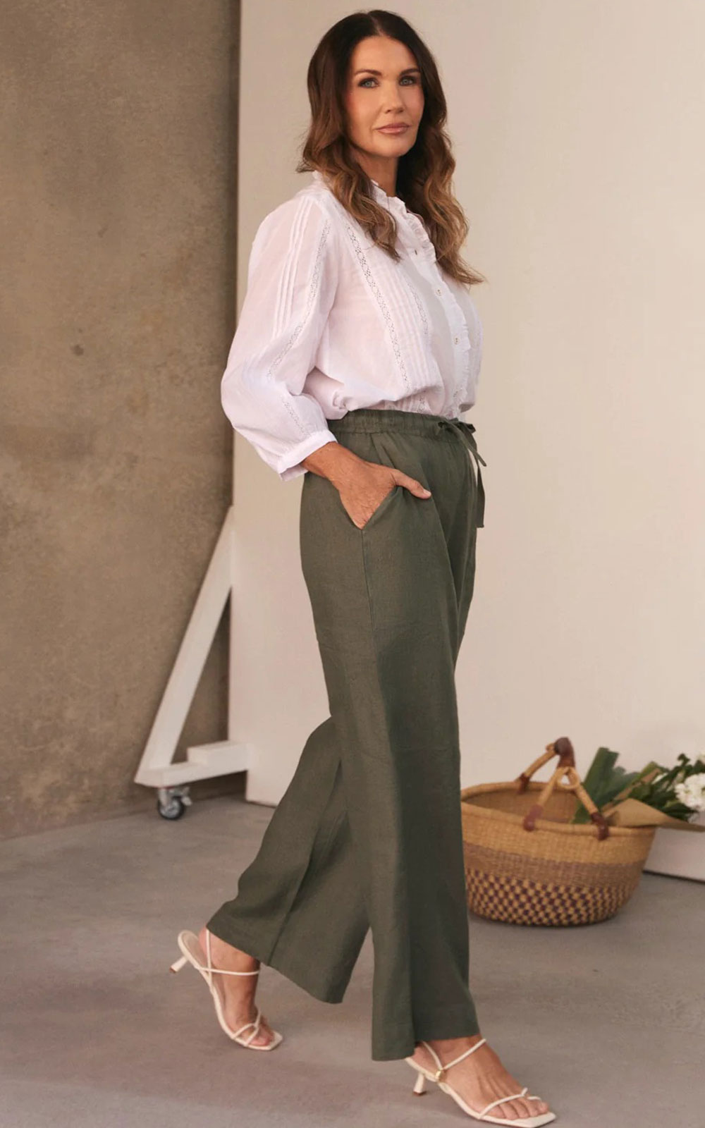 Breezy Linen Relaxed Pant product photo.