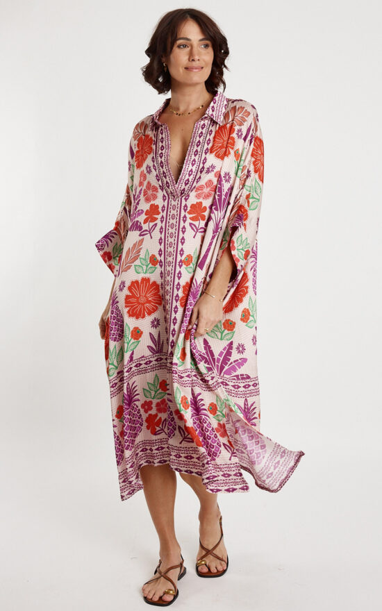 Parisio Kaftan product photo.