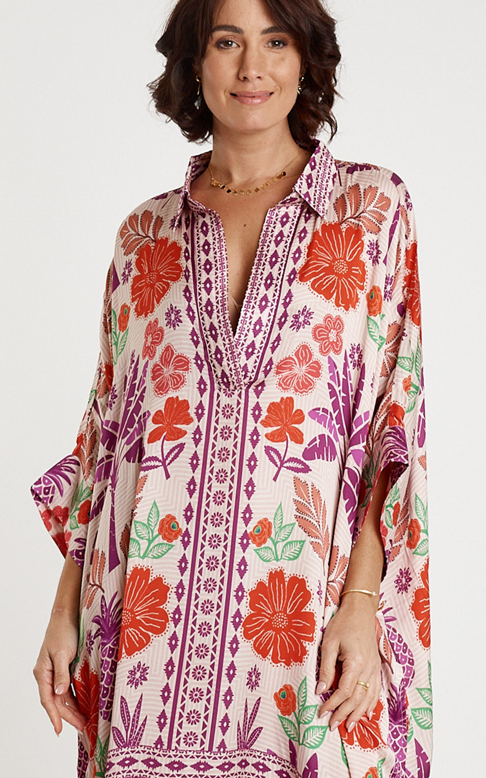 Parisio Kaftan product photo.