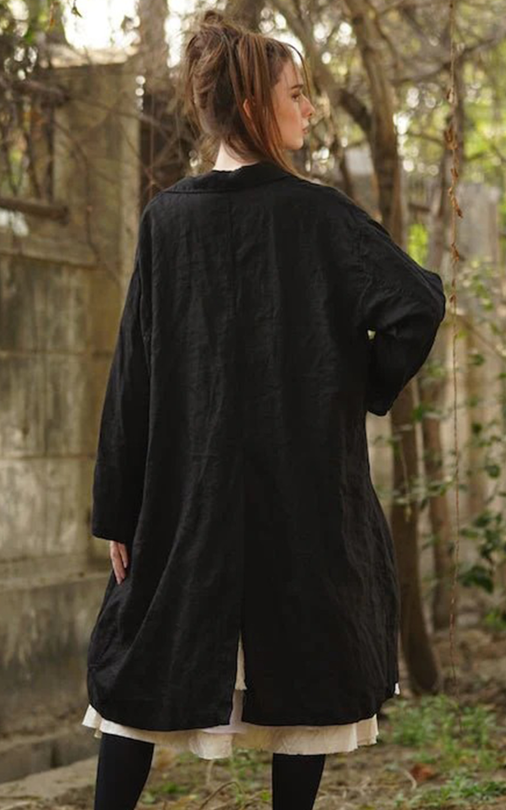Piaf Coat In Linen product photo.