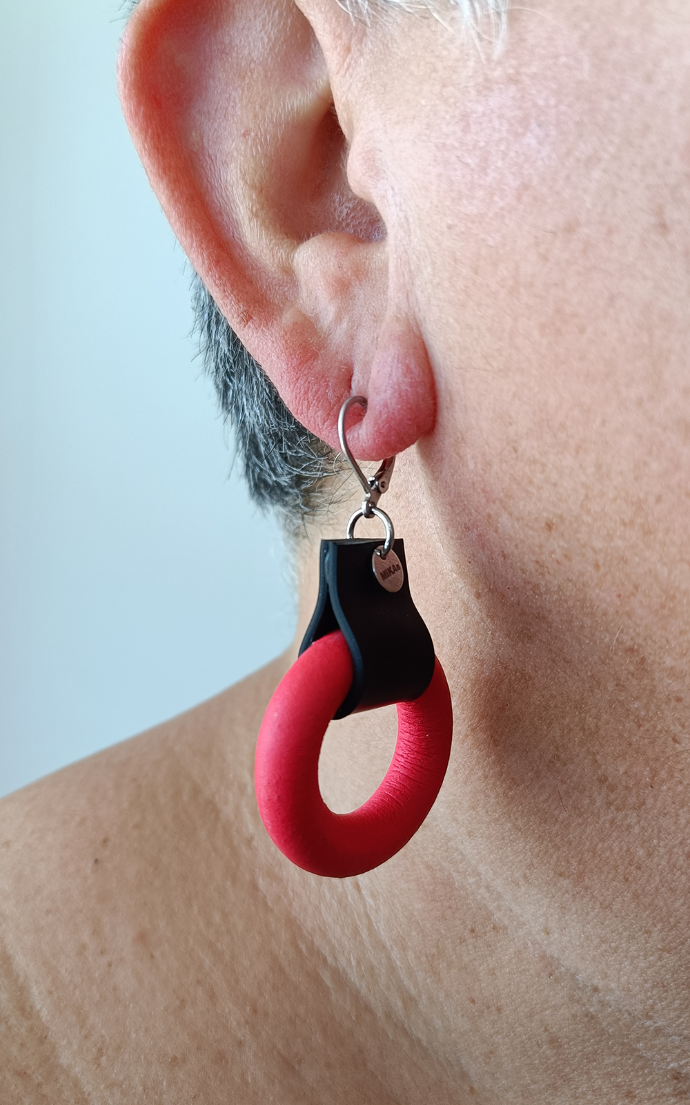 Plus 0 Earrings product photo.