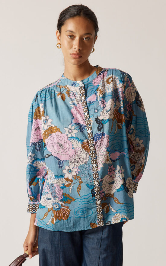 Primrose Top product photo.