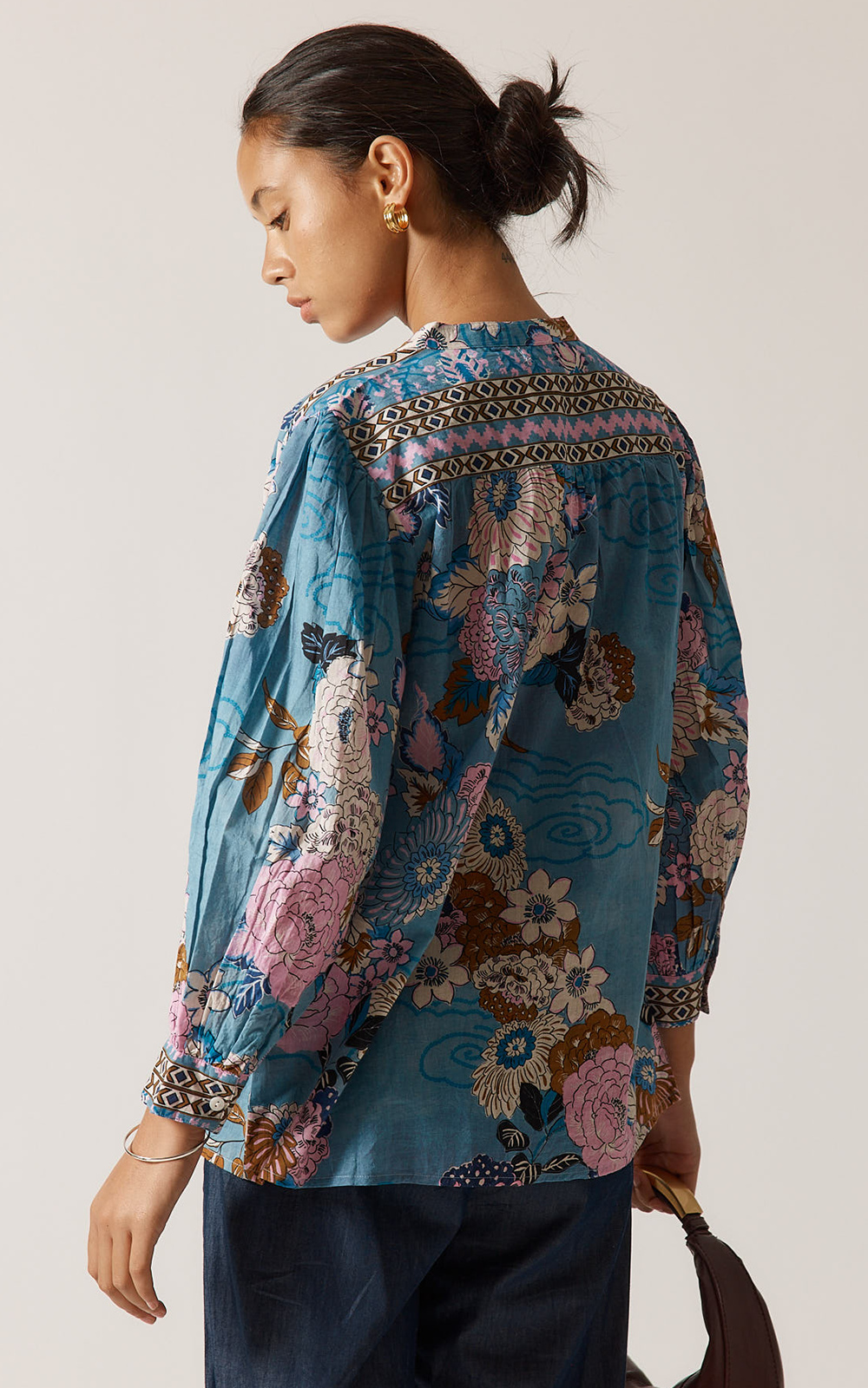 Primrose Top product photo.